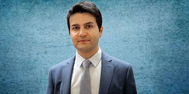 Uğur Namık Küçük kimdir