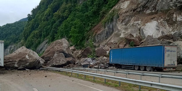 artvin heyelan