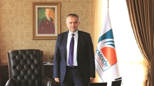 AK Parti Belediye Başkan Adayı, Aday Tanıtım Toplantısı Sırasında Baygınlık Geçirdi