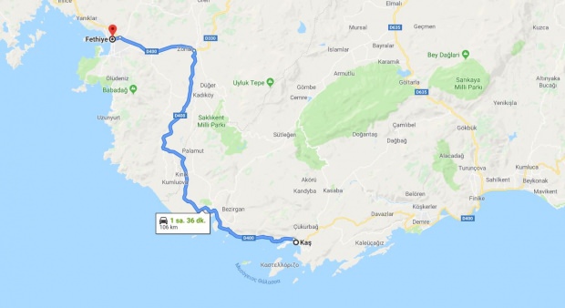 Fethiye ile Kaş arası kara yoluyla 106 kilometre ve ortalama 1 saat 36 dakika sürüyor.