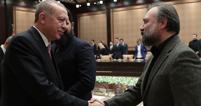 Cumhurbaşkanı Erdoğan 'Reis' Esprisiyle Ünlü Oyuncuyu Güldürdü