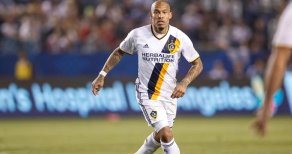 Galatasaray, Nigel De Jong ile 2 Yıllık Sözleşme İmzaladı