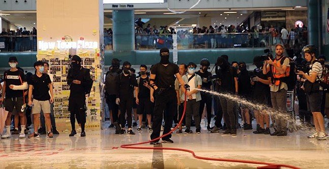 19-09/22/hk1.jpg