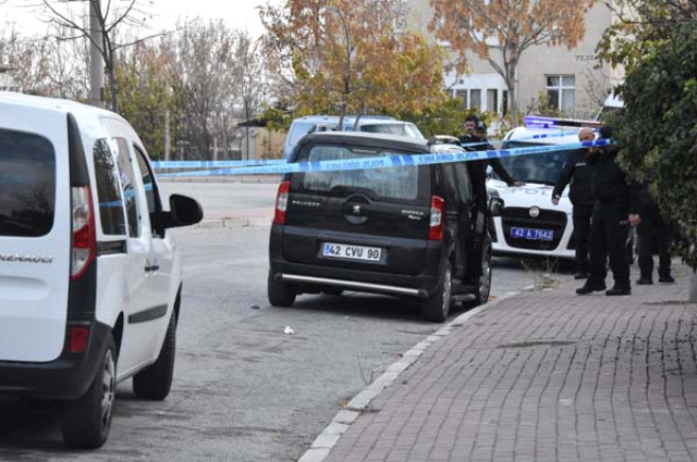 Kan Donduran Cinayet! Talihsiz Vatandaşı, Aracının İçerisinde Vahşice Öldürdüler