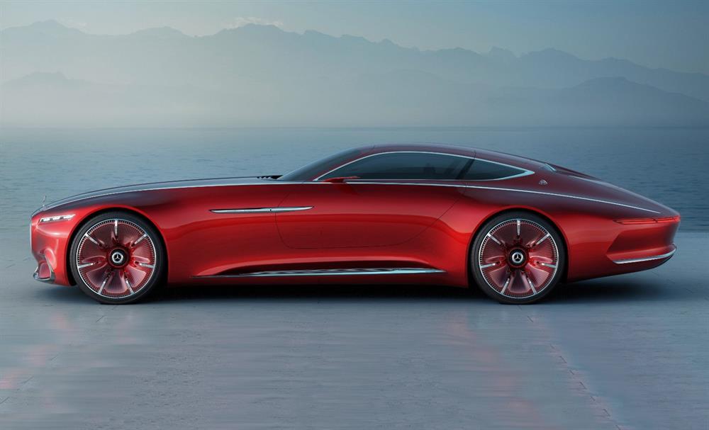 Mercedes-Maybach Vision 6 konseptinin tasarımında aerodinamik çizgiler ön plana çıkıyor. Tabi bunu yaparken küçük detaylar da atlanmamış. Jantları, metal çizgileriyle Vision 6 neredeyse kusursuz bir görünüme sahip.