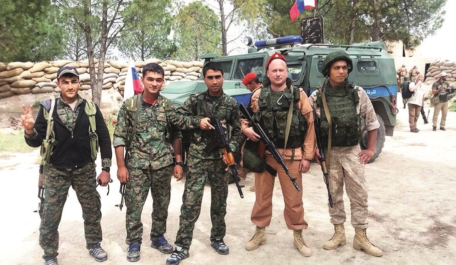 Cumhurbaşkanı Erdoğan, Soçi’deki görüşmede Suriye’de YPG’li teröristler ile Rus askerlerinin birlikte yer aldığı fotoğrafları Rusya Devlet Başkanı Putin’e gösterdiğini söyledi.