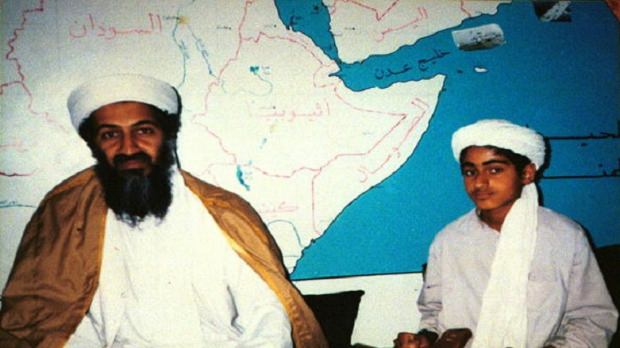 Usame Bin Ladin ve oğlu Hamza Bin Ladin...