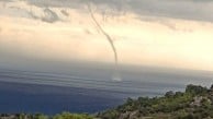 Antalya'da fırtına ve hortum vurdu: Seralar zarar gördü