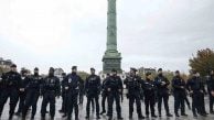 Fransa'da beklenen gösteriler öncesi 70 bin polis ve jandarma görevlendirildi
