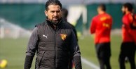 Göztepe Teknik Direktörü Palut: Öze dönüş kaçınılmaz