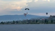 JÖAK sıcak hava balonundan paraşütle atlayış yaptı