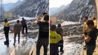 Kayaların altında kalmaktan kıl payı kurtuldu
