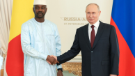 Mali’de cunta lideri kendini savunma bakanı olarak atadı
