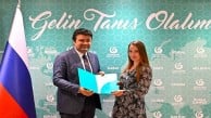 Moskova’da muazzam başarı Türkçeyi söken Ruslar diplomalarını bir bir kaptı! Yunus Emre Enstitüsünde gurur günü!