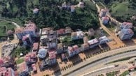 Rize'de sular çekildi, 351 personel ve 174 araçla yol açma ve temizlik başladı