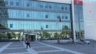 Rüşvet davasında beyan verirken bayılan Tanju Özcan'ın tutukluluğu sürecek