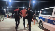 Tartıştığı arkadaşını bıçakladı polise direndi gazetecilere saldırdı