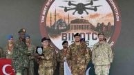 Uçangözde şampiyon Türkiye; Bayraktaroğlu'ndan 10 yılda 10 milyon kamikaze sistemi hedefi
