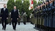 Vatandaşlarına Rusya ile savaş senaryosu uyarısı yaptı
