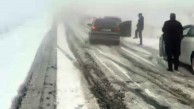 Viranşehir-Diyarbakır yolunda buzlu dehşet! Sürücüler yolda mahsur kaldı!
