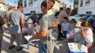 Zabıta çocukların limonatalarını aldı ama parasını verdi!