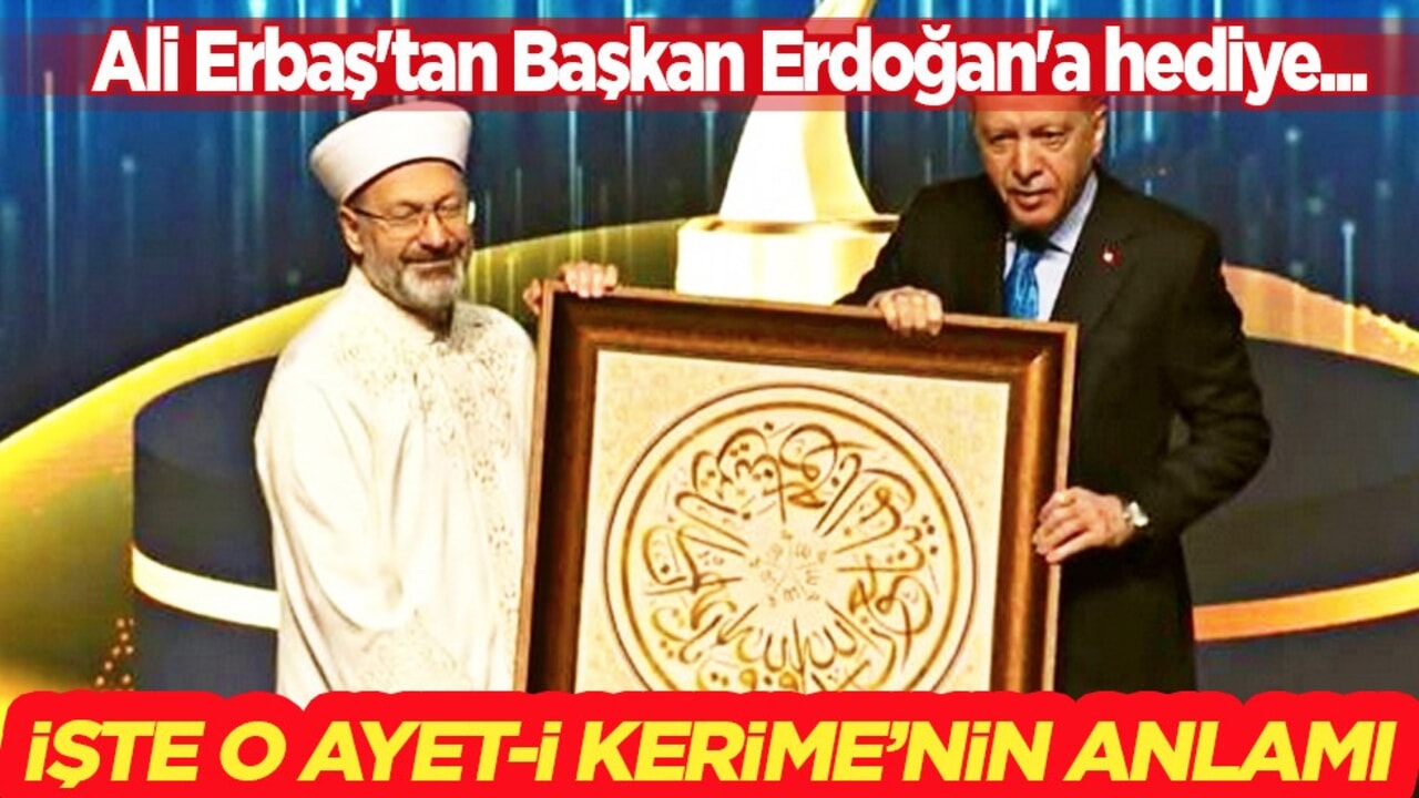 Ali Erbaş Cumhurbaşkanı Erdoğan'a tablo hediye etti: Allah'a biat etmektedirler...
