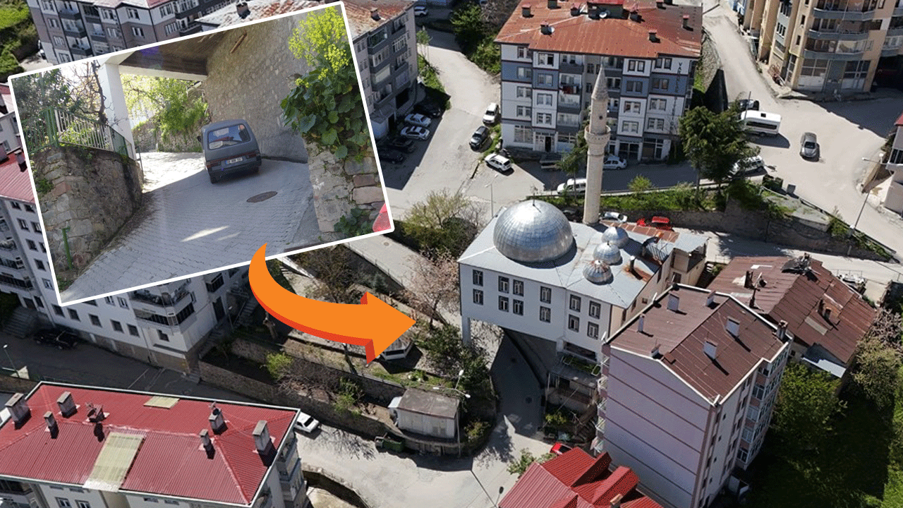 Bu caminin ayakları var! Artvin’de içinden yol geçen cami benzersiz mimarisiyle dikkat çekiyor
