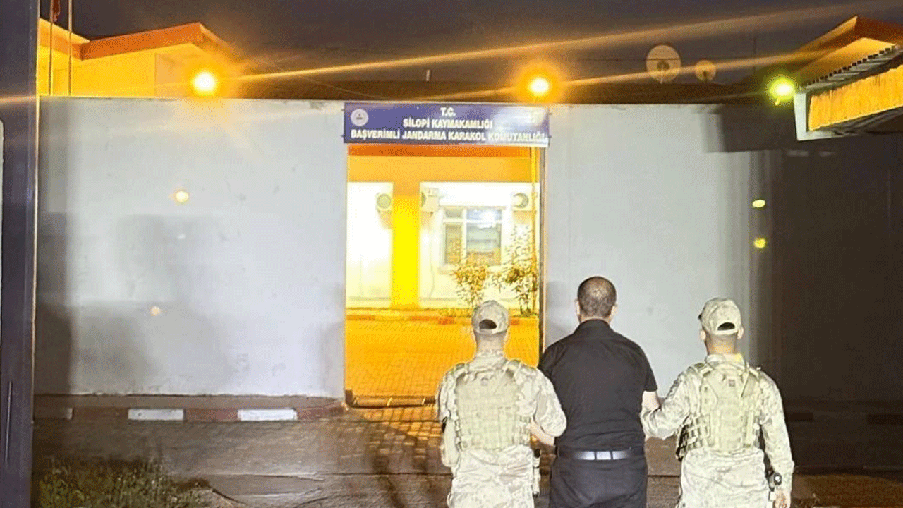 Cami tuvaletinde defalarca bıçaklanmıştı! Katil yurt dışına kaçarken sınırda enselendi