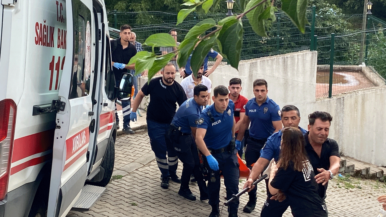  Eski eşini öldürüp oğlunu yaraladı! Cinayeti oğlunun işlediğini ve kendi üzerine attığını iddia etti!