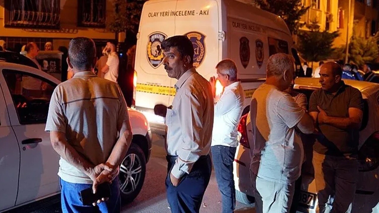 İstanbul’da dehşet: Annesini silahla vurarak öldürdü