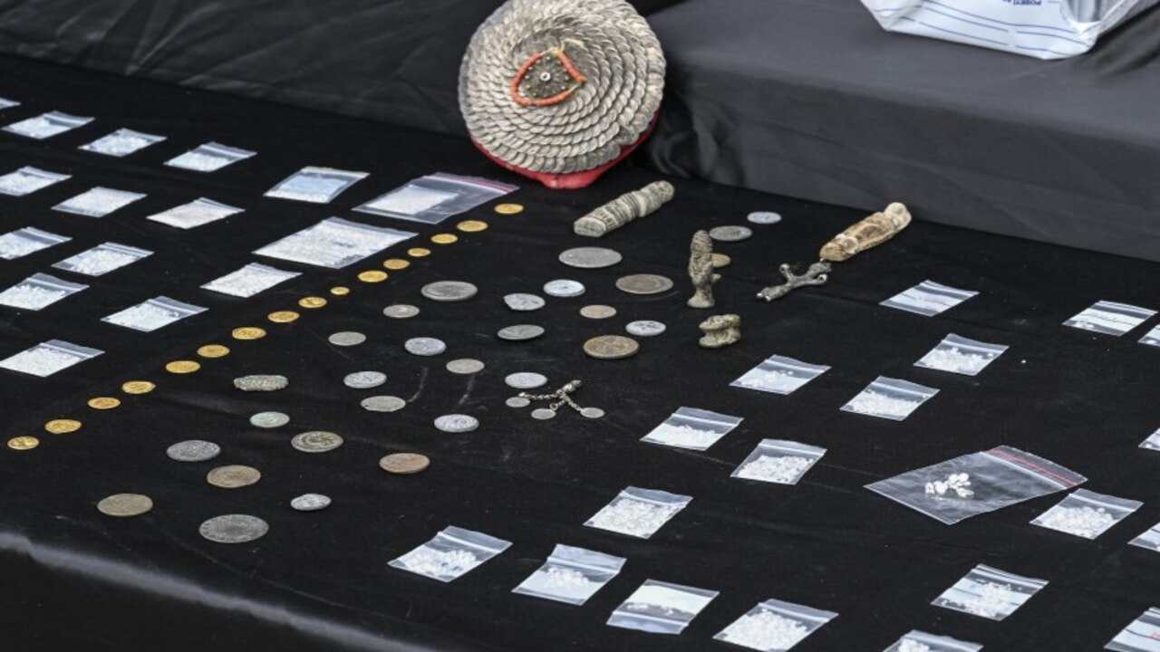 İstanbul’da Kaçak Pırlanta Operasyonu: 30 Tutuklama