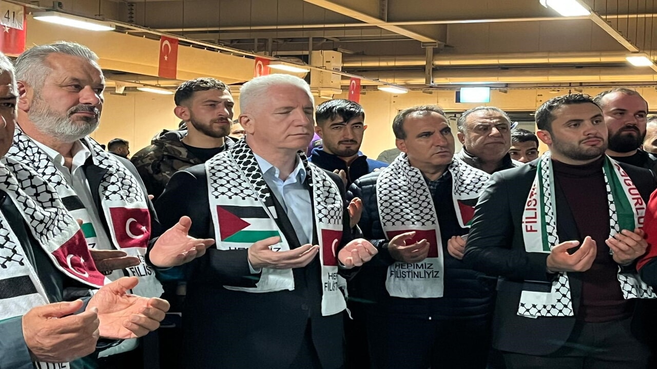 İstanbullu Balıkçılardan Gazze'ye Anlamlı Destek: Bir Günlük Hasılat Bağışlandı