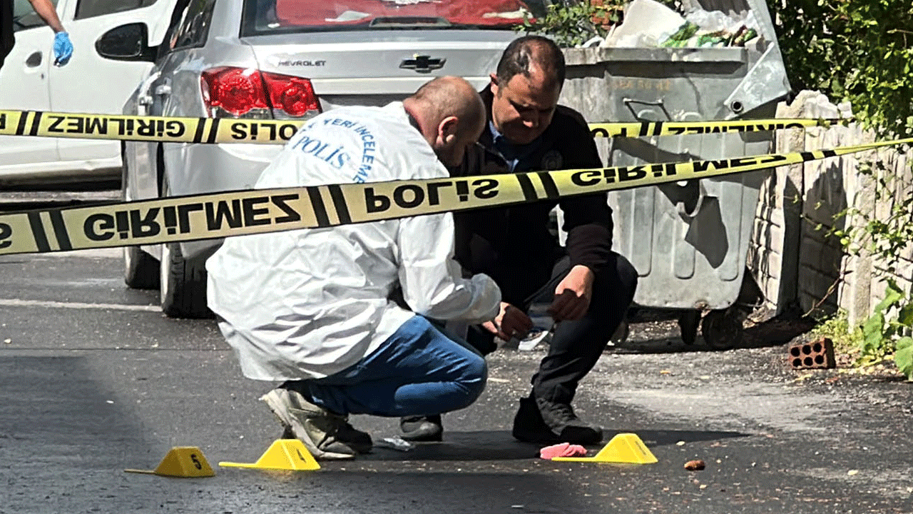 Komşularını sokakta tabanca ile vurdu, meydan dayağı yedi: 3 yaralı