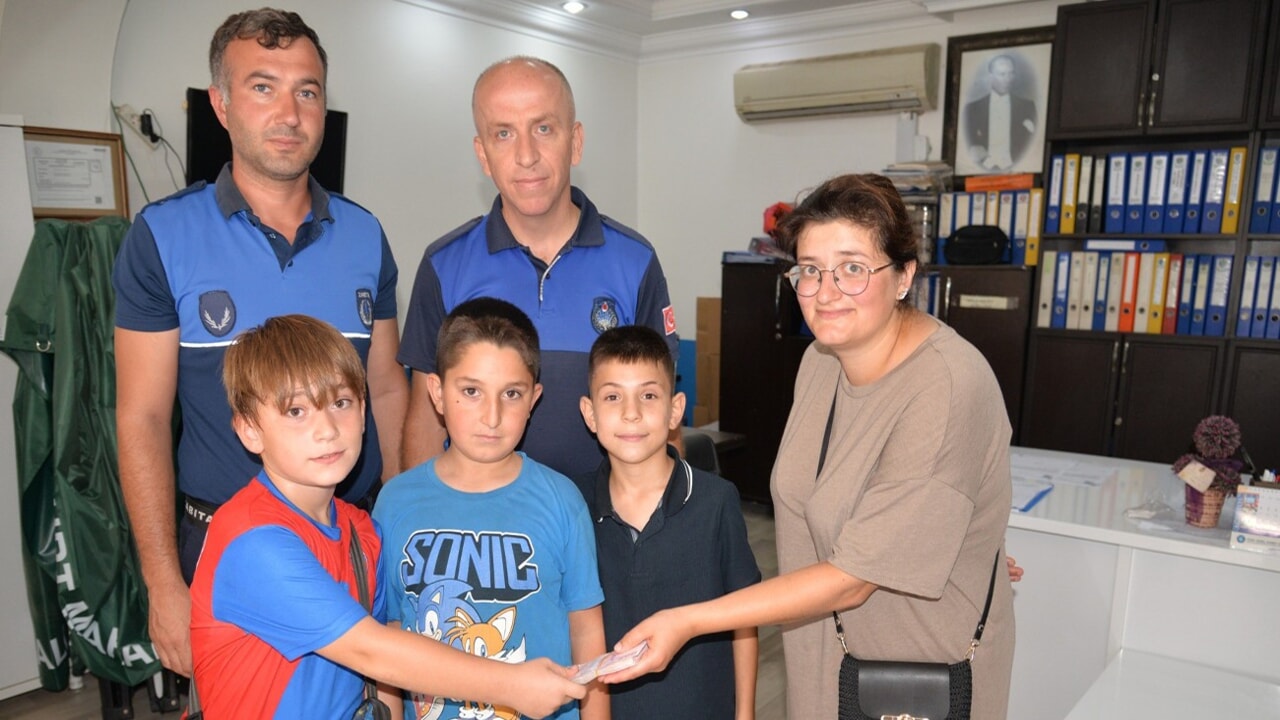 Sinop’ta çocuklardan örnek davranış