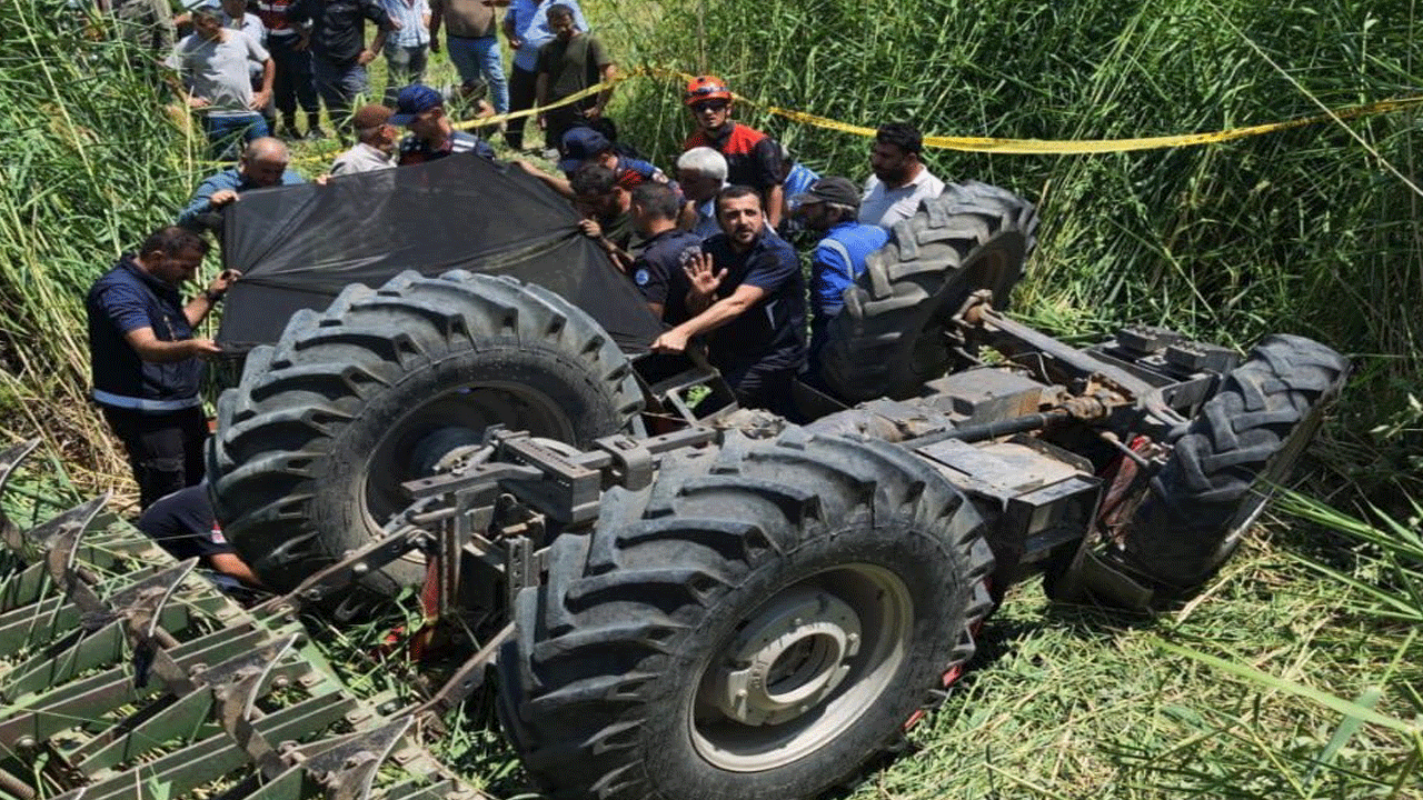 Tarladaki yangını söndürürken traktörün altında kaldı! 84 yaşındaki dede hayatını kaybetti