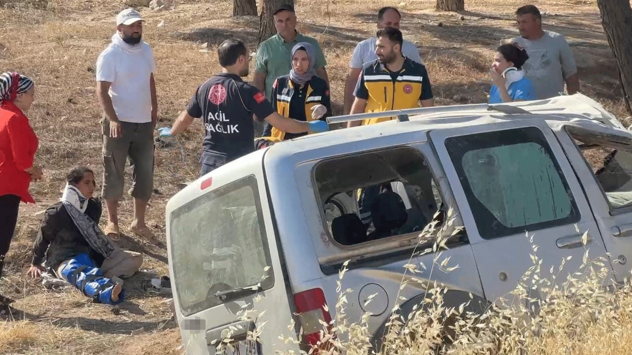 Turistik Halfeti gezisi yolun yarısında kabusla bitti: 6 yaralı