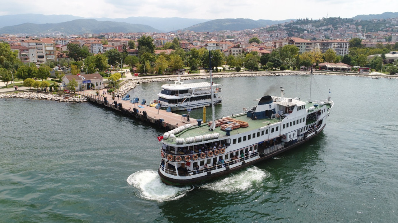 Vapur seferleri arttı, ücretler yarı yarıya düşürüldü!