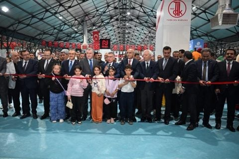 12’nci Malatya Kitap Fuarı Açılış Töreninde konuşan Başkan Er: Kitapla büyüyen okuyan ve üreten bir Malatya hedefimiz var