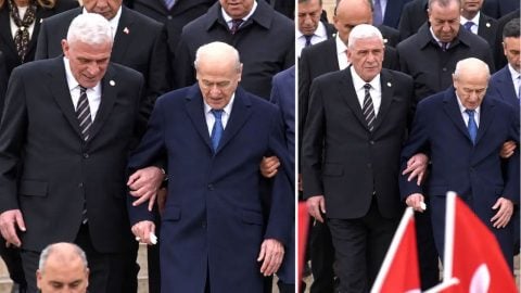 2 lider arasında samimi anlar! Dervişoğlu ve Bahçeli kol kola