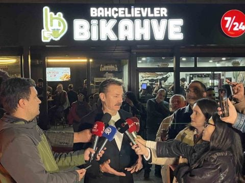 Bahçelievler'de gazetecilere 7 gün 24 saat ücretsiz kahve