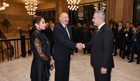 Bakan Fidan Bakü’de! Aliyev’in ev sahipliğindeki akşam yemeğine katıldı
