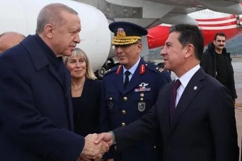 Başkan Aras: Geç bile kaldım! Muğla Büyükşehir Belediyesi AK Parti’ye katılacak mı?