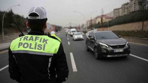 Başkentliler dikkat! Ankara'da yarın bazı yollar trafiğe kapanacak!