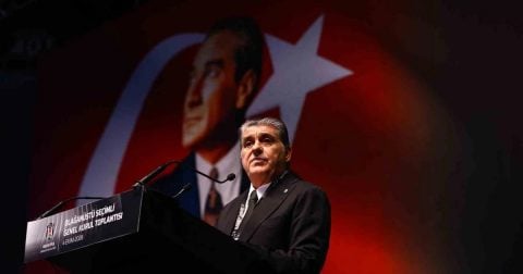 Beşiktaş'ta olağanüstü seçimli genel kurul başladı, Serdal Adalı tek aday