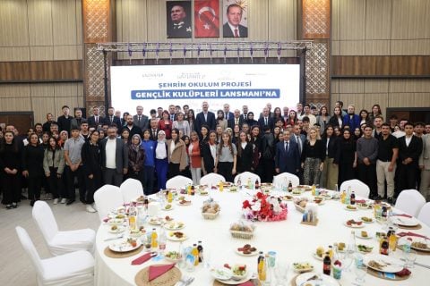 Büyükşehir'den gençlerin fikirlerini projeye dönüştürecek eğitim modeli