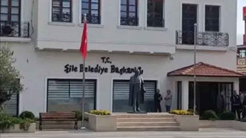 CHP’li belediyede rüşvet ve harun gibi soygun çarkı patladı! Şile’deki kirli tezgâh duruşma salonunda tek tek ifşa oldu!