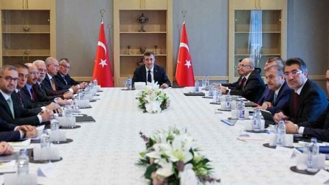 Cumhurbaşkanı Yardımcısı Yılmaz başkanlığında dev zirve! 34,1 milyar liralık tasfiyede kritik haftaya girildi!