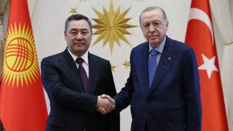 Erdoğan, Caparov'u kabul etti