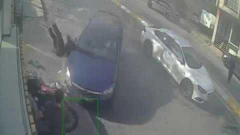 Esenyurt'ta hep aynı noktada ölümcül kazalar! Halk tümsek istiyor