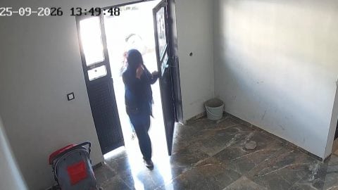 Eve girip para ve altın çalan kadın tutuklandı! Kameralara rağmen “Ben değilim” dedi